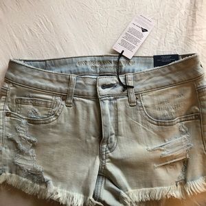 AE- Lightwash Denim Shorts